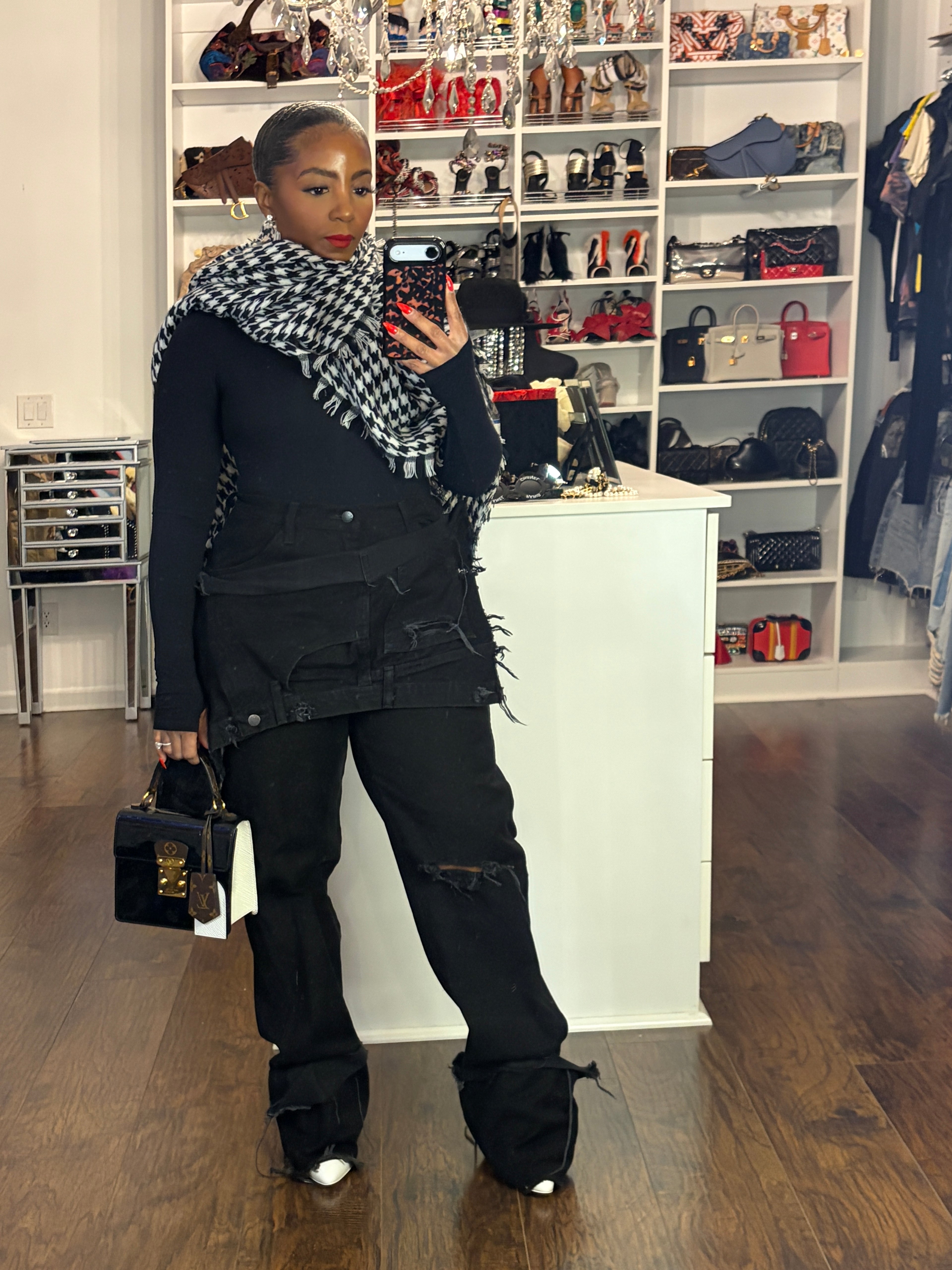 Houndstooth Oversized scarf - The Vault by Sacha