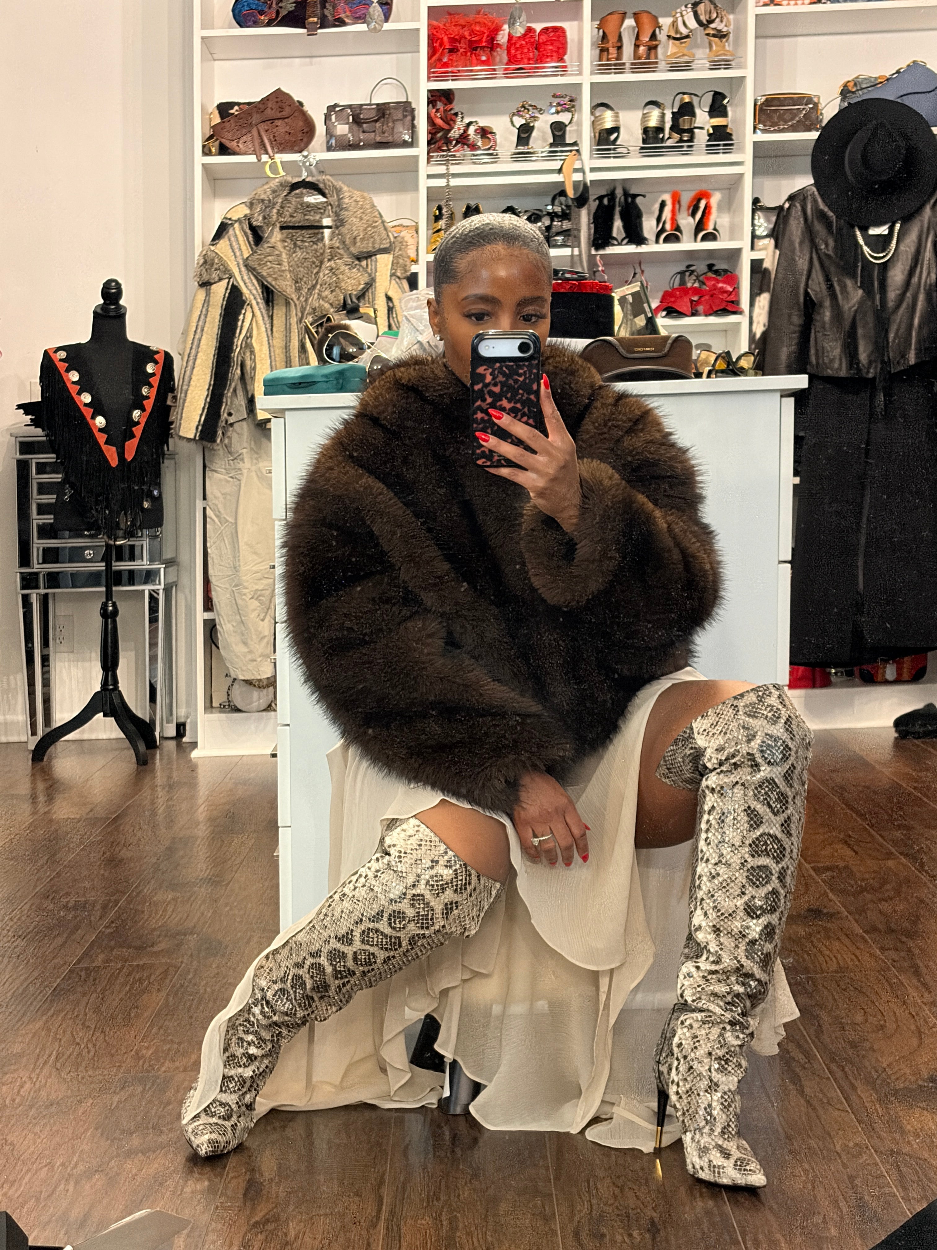 Bear Hug Hoodie w/ pockets - The Vault by Sacha