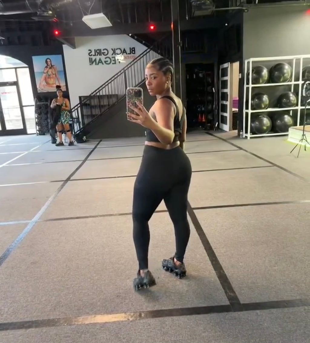 Cross Over Workout Set - The Vault by Sacha