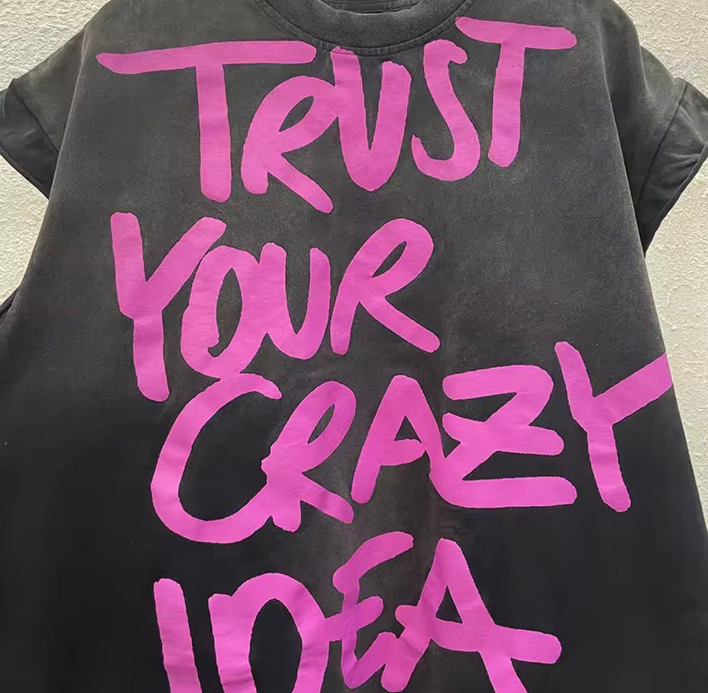 Magic Graphic muscle tee