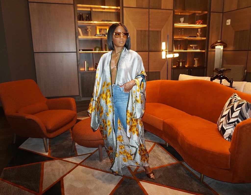 Japanese Ink-Cherry blossom kimono👘 - The Vault by Sacha