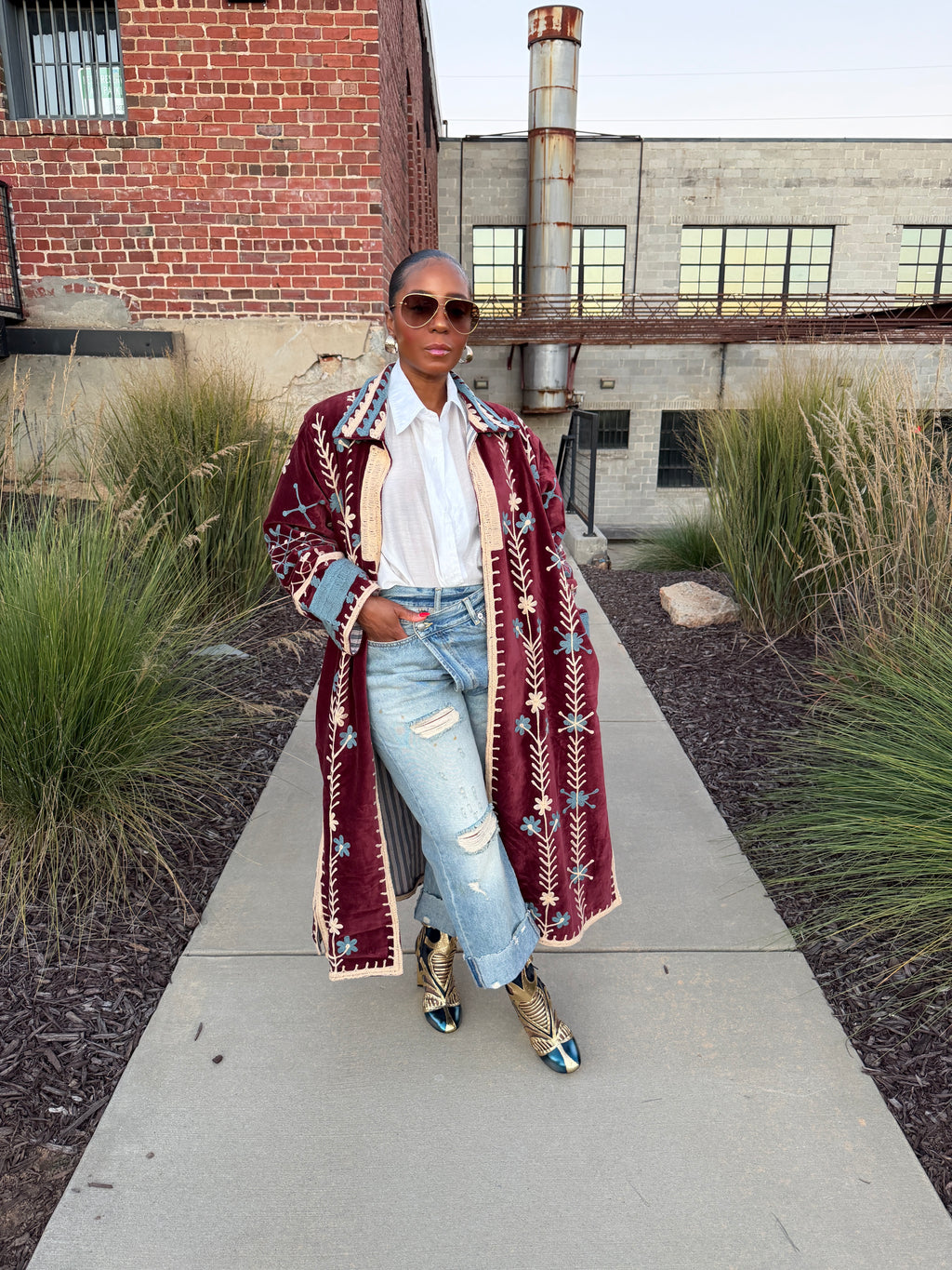 The Bordeaux embroidered duster
