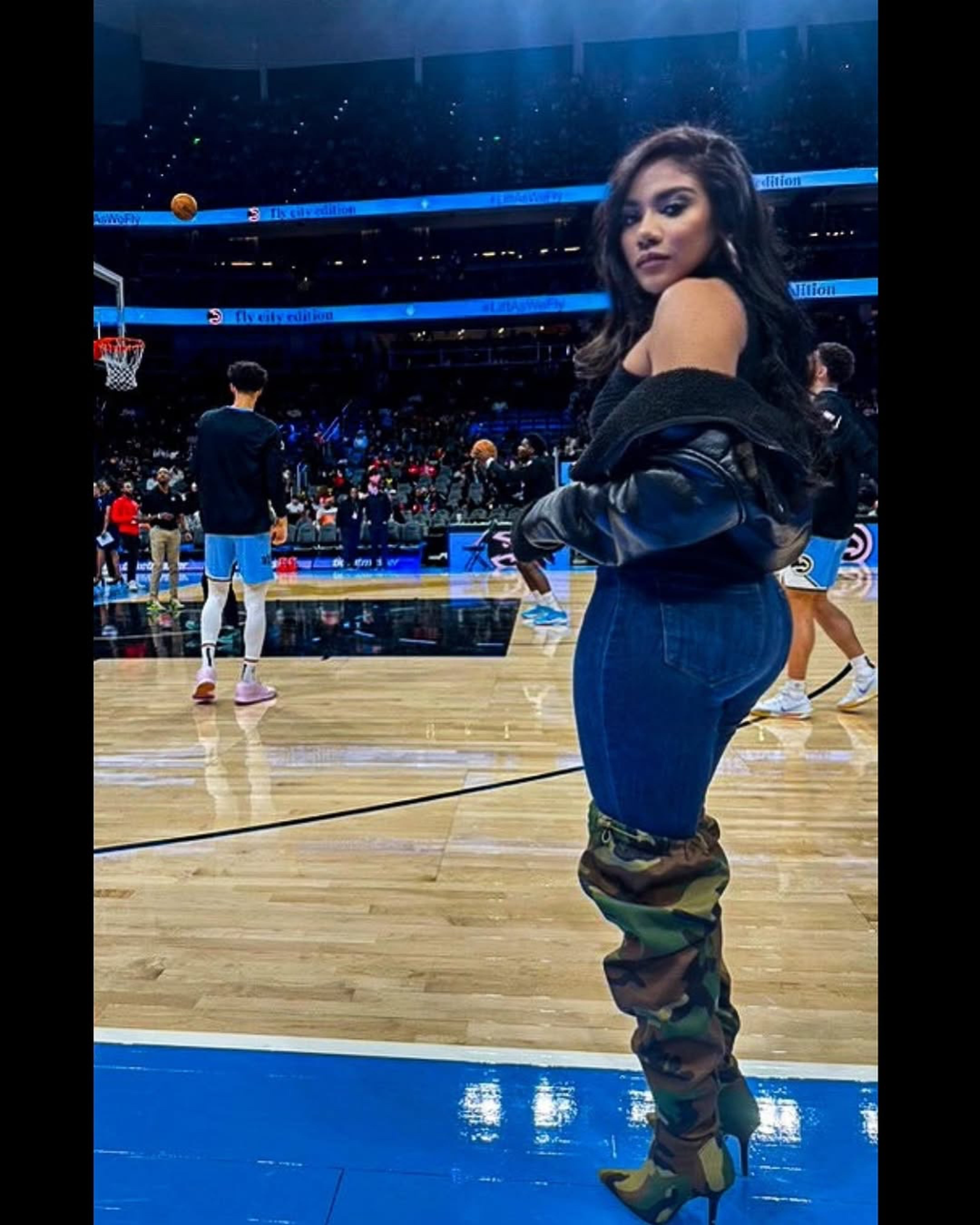 Open Knee High Waist Stretch Jeans - The Vault by Sacha