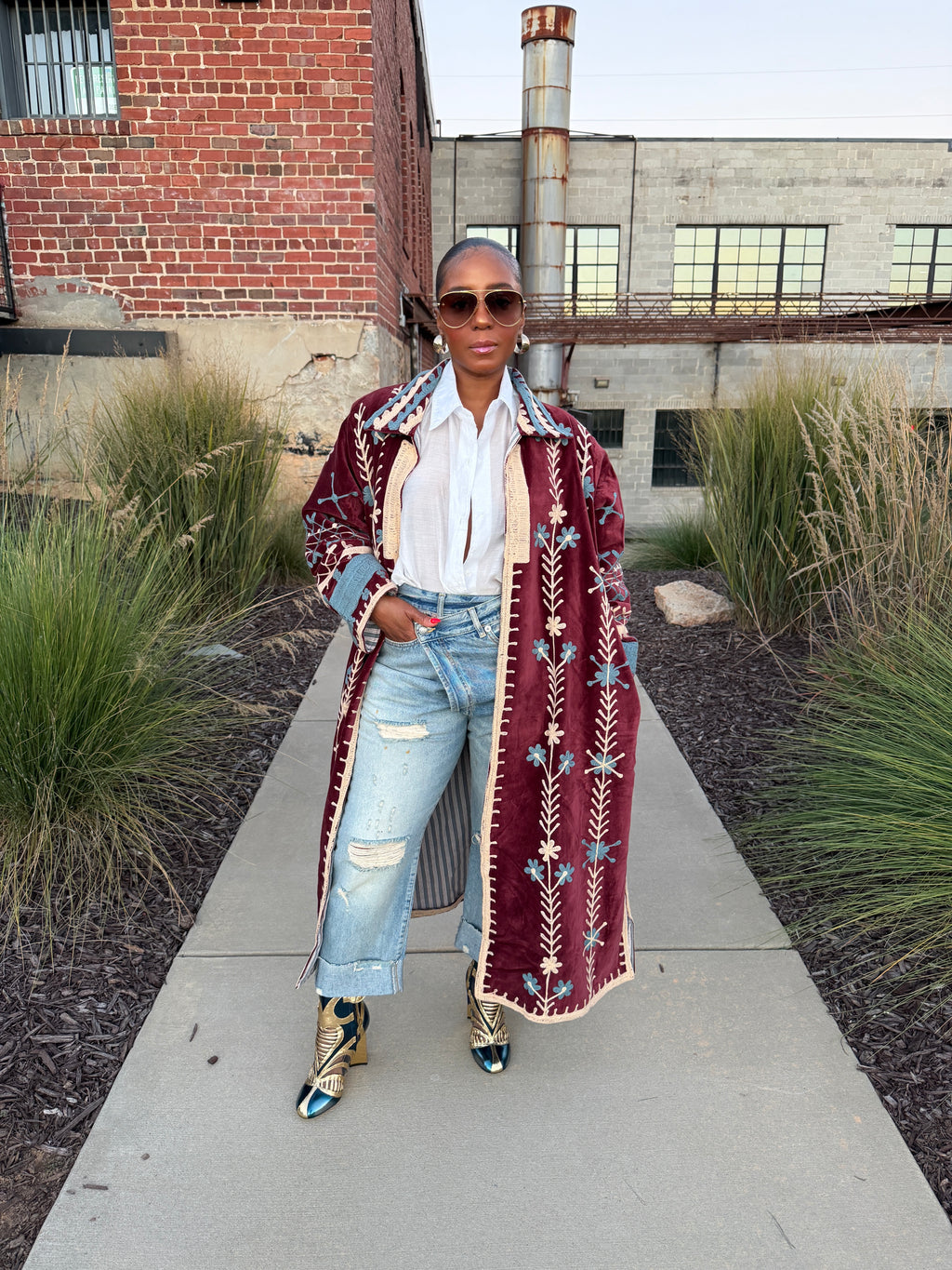 The Bordeaux embroidered duster