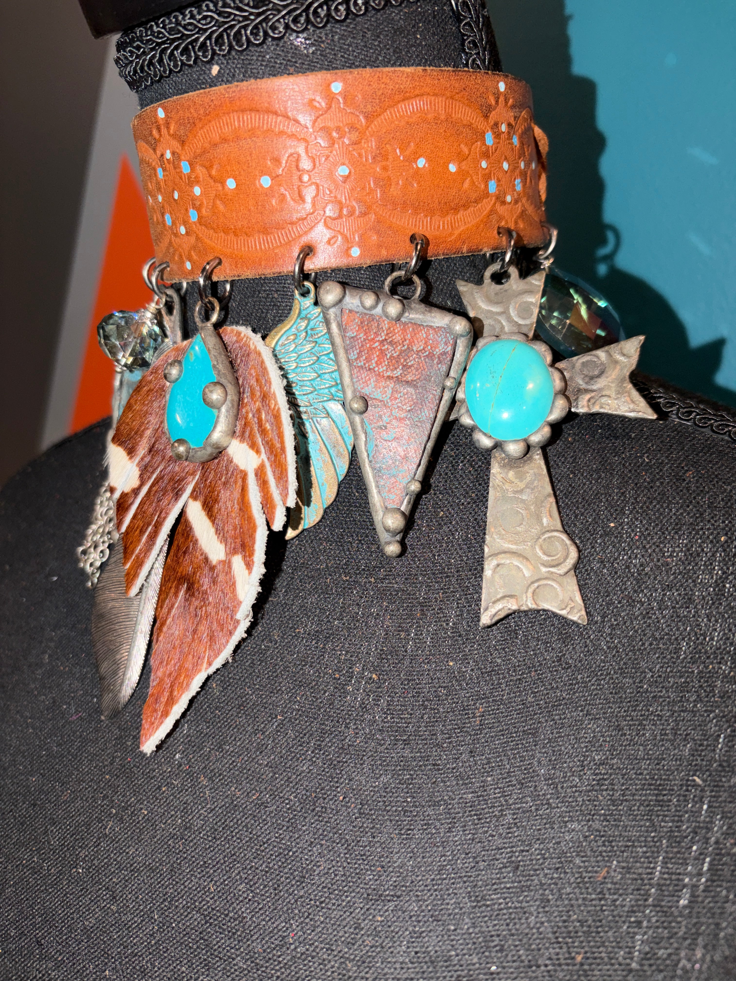 Amazonia Choker