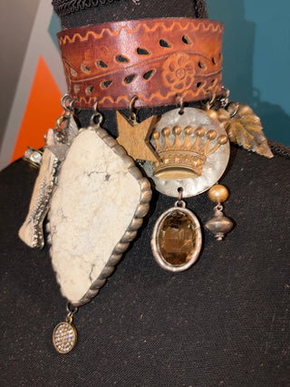 Mystical Queen Stone Choker