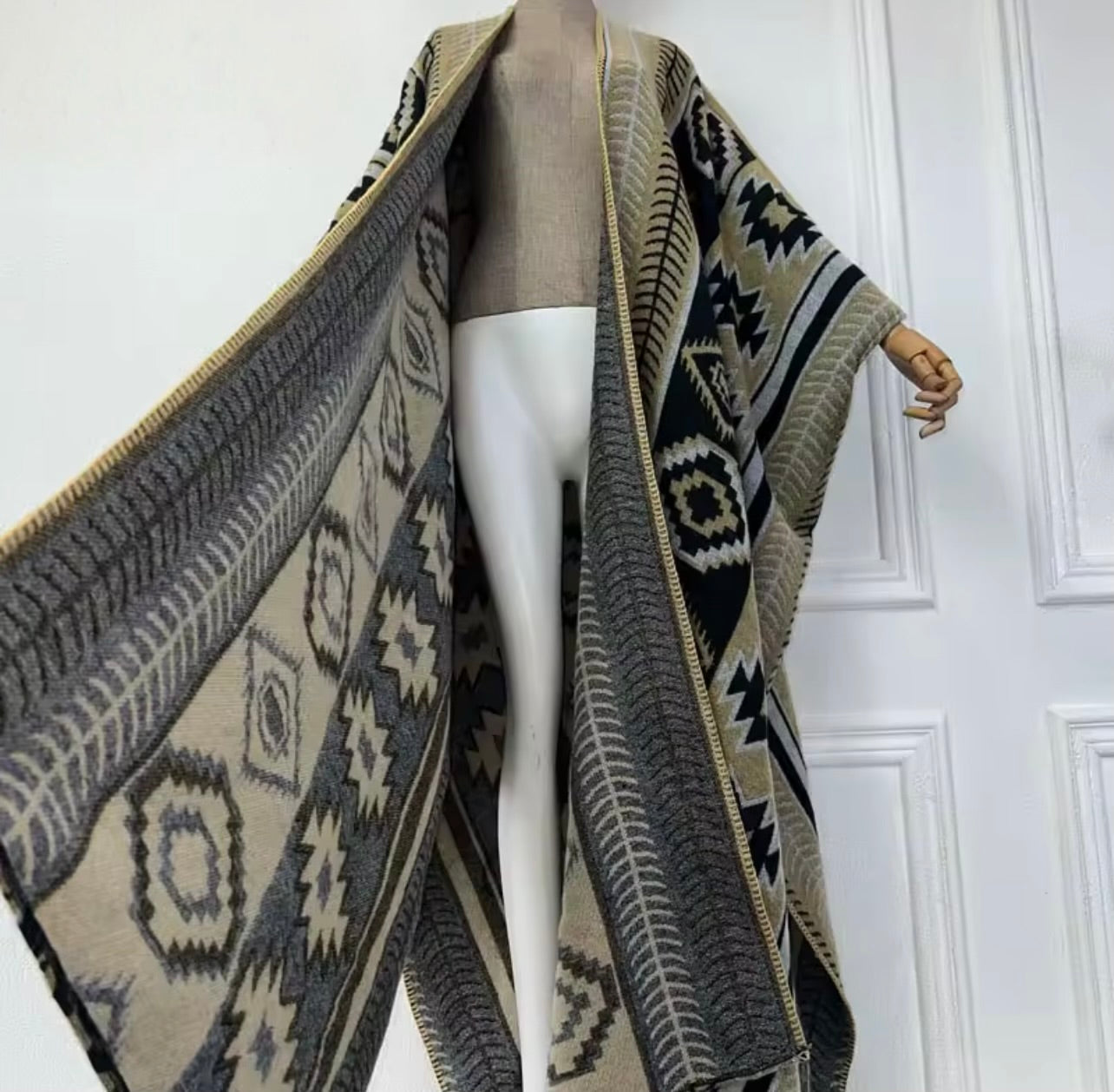 Mykonos Aztec Knit Duster/Kimono - The Vault by Sacha