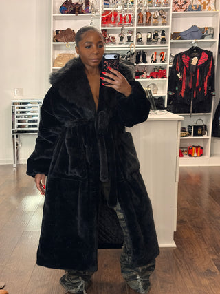 Maxi Plush Faux Fur