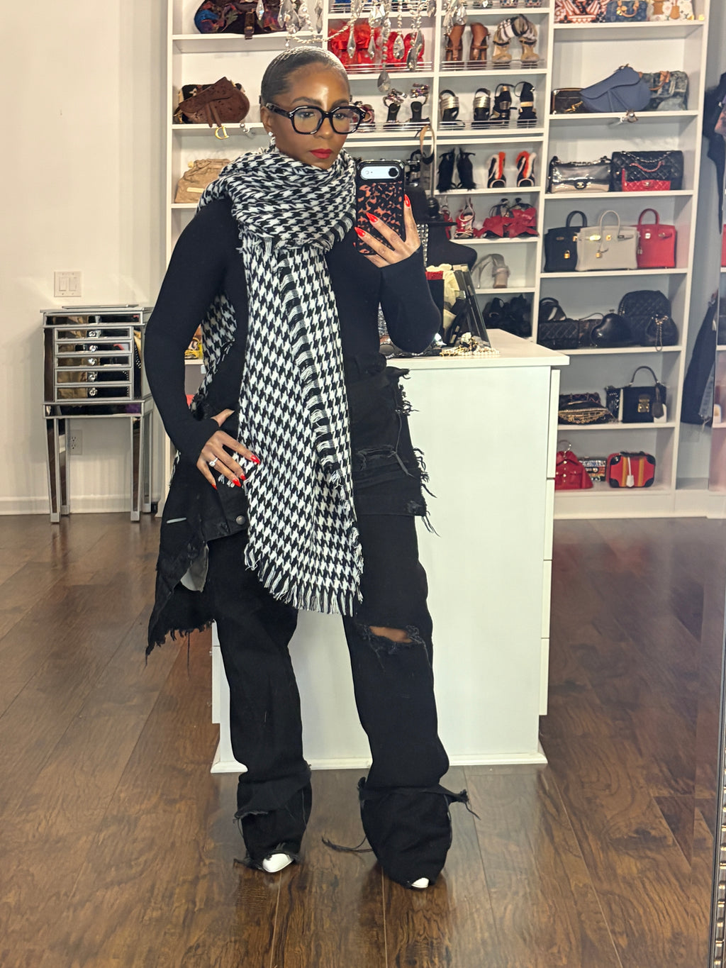 Houndstooth Oversized scarf - The Vault by Sacha