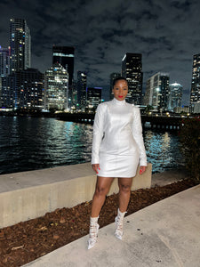 White leather mini dress w Pockets