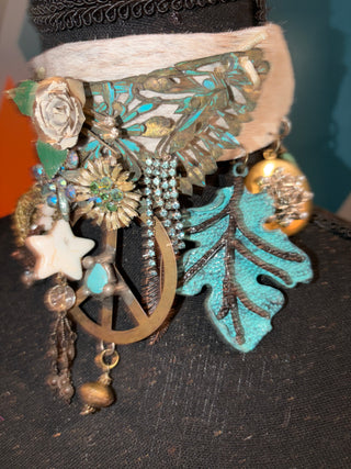 Enchanted Dreams Choker