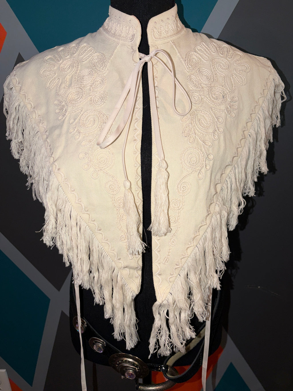 Artisan Fringe Embroidered Capelet 7/17