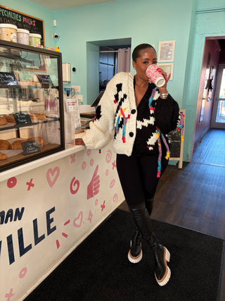 🖼️Art House Thick Knit Cardigan