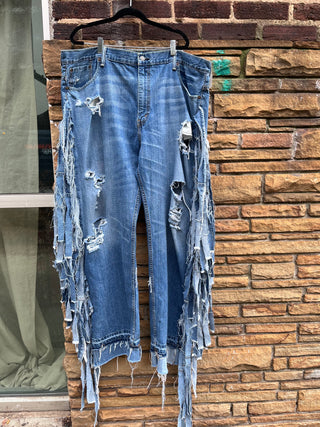 Custom Distressed Fringe Levi’s