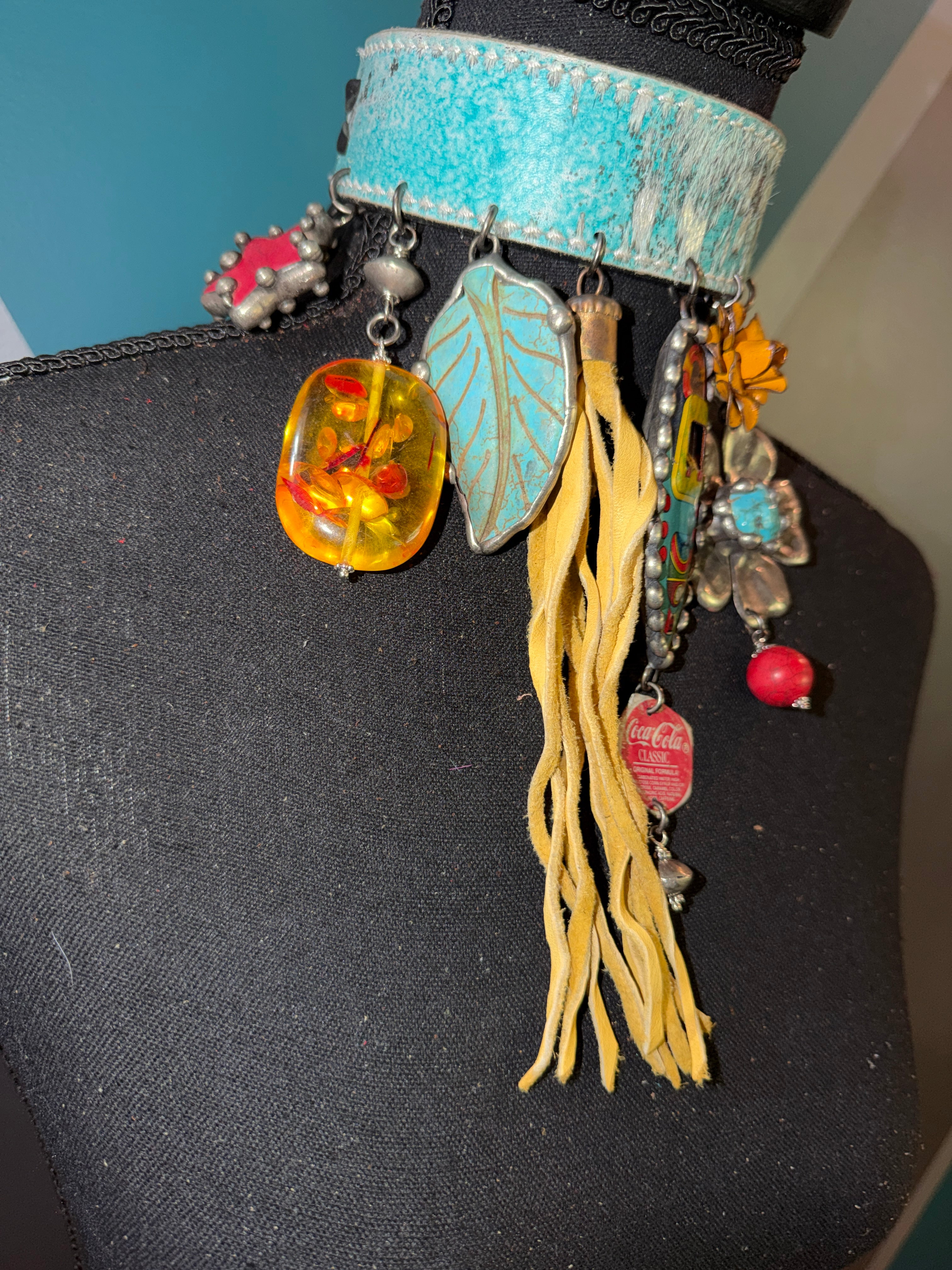 Coachella Choker