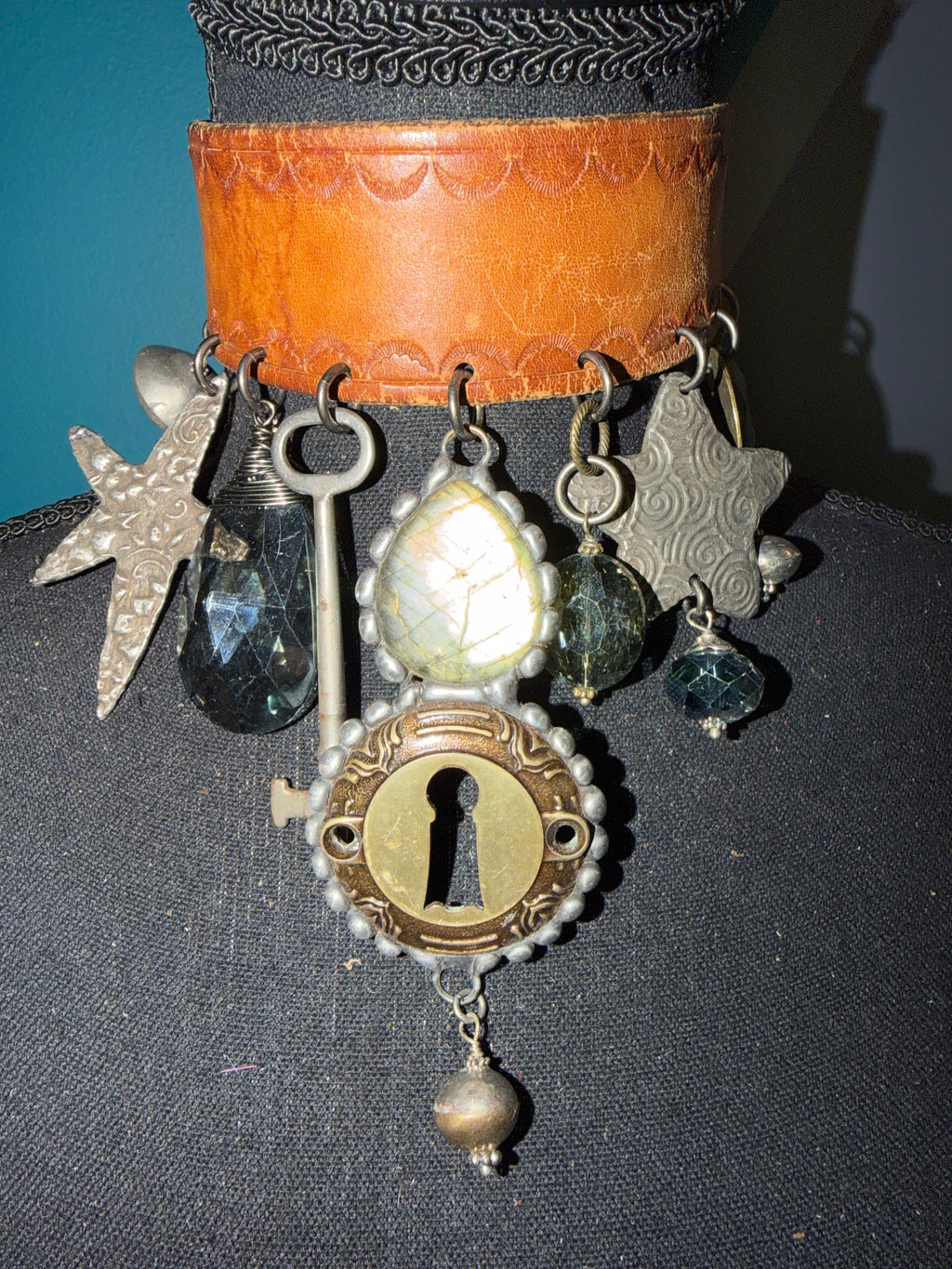 Keeper of Secrets Choker