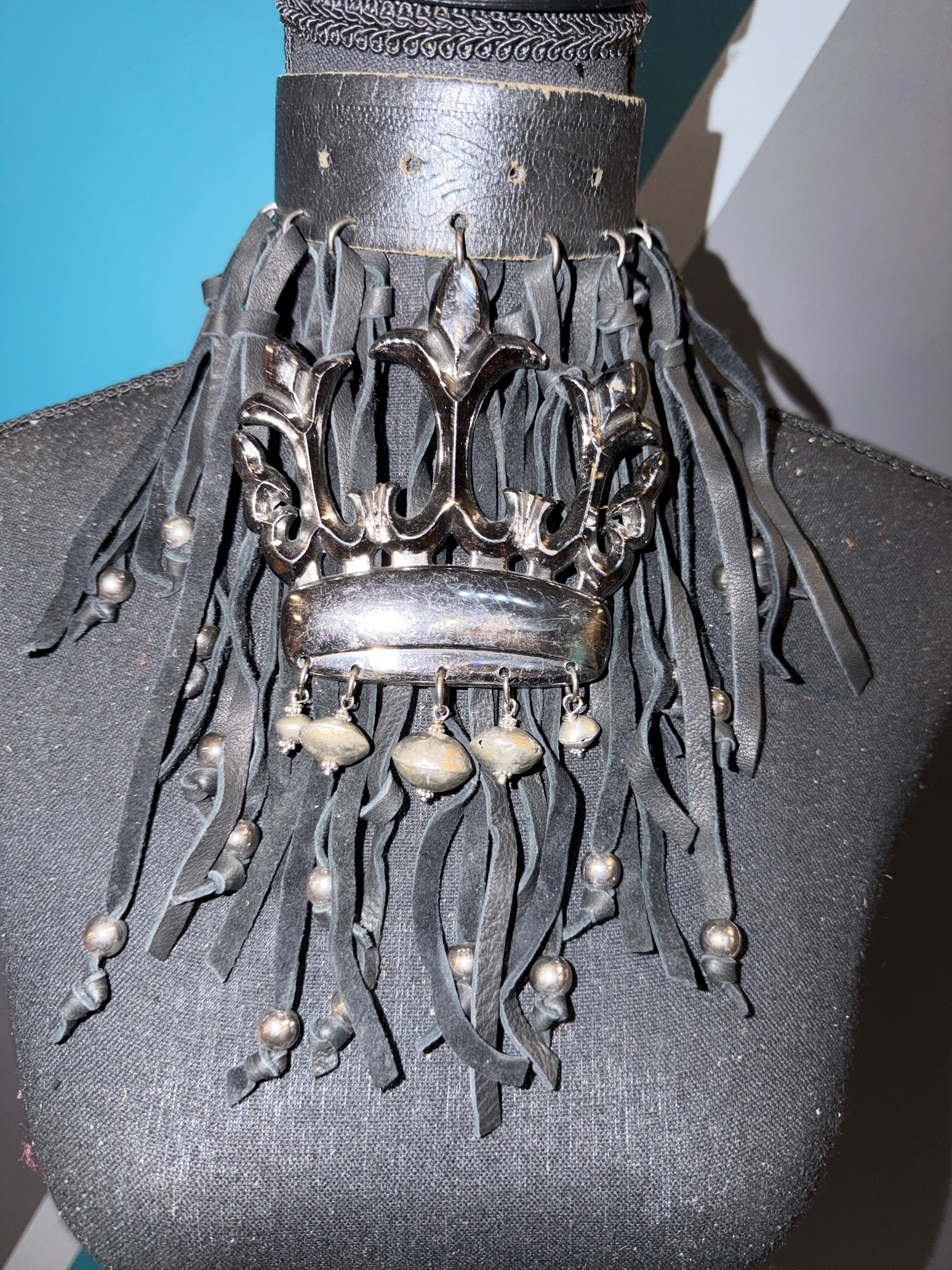 Dark Waterfall Choker