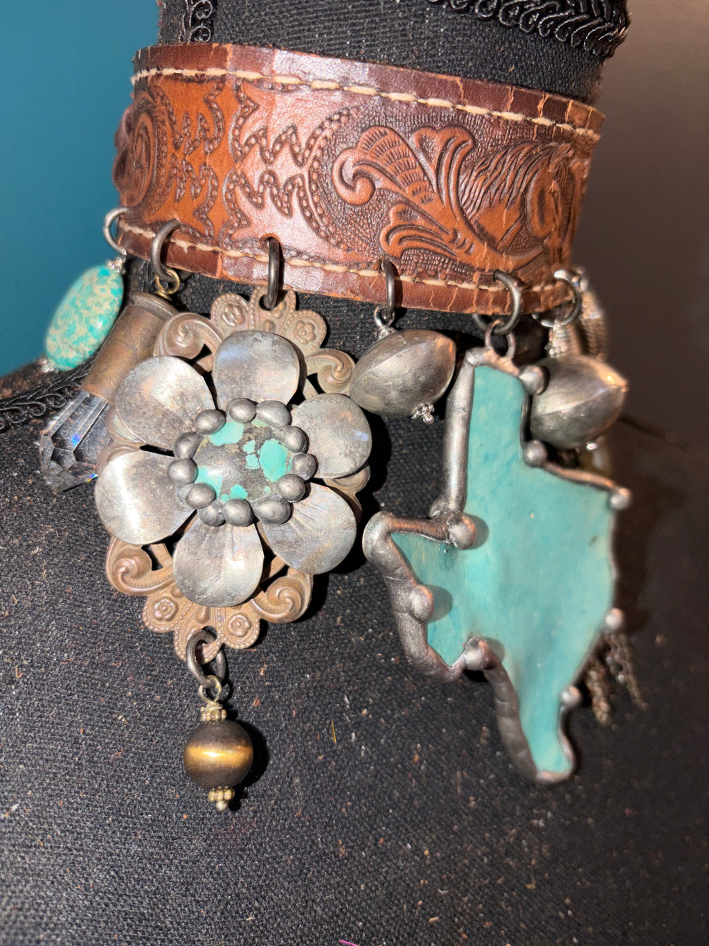 Home State Handmade Leather Choker - The Vault by Sacha