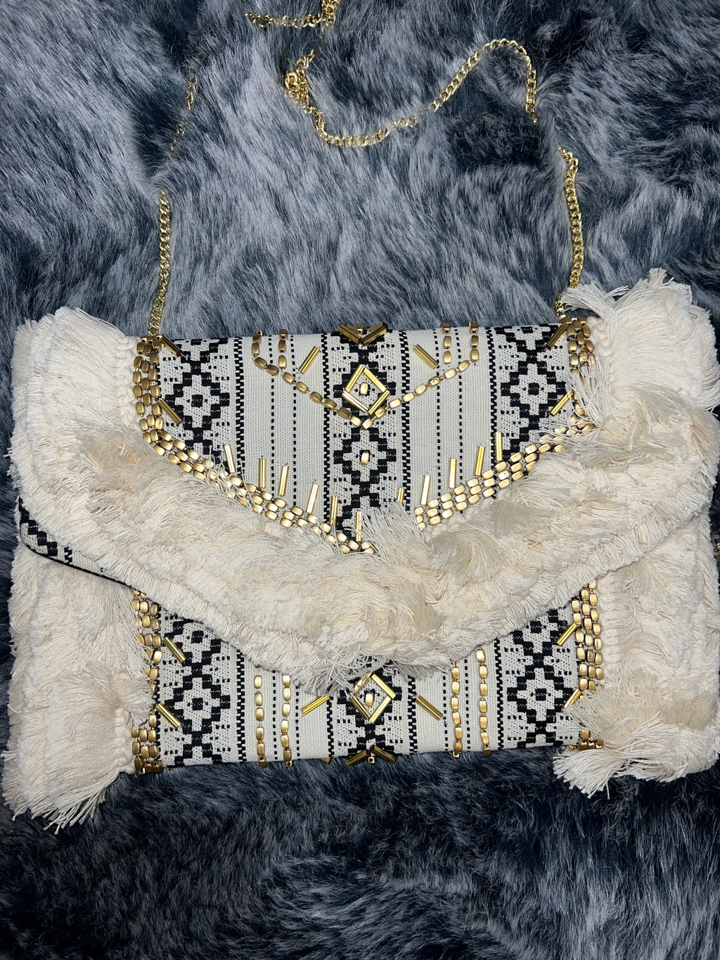 In a Clutch - The Vault by Sacha