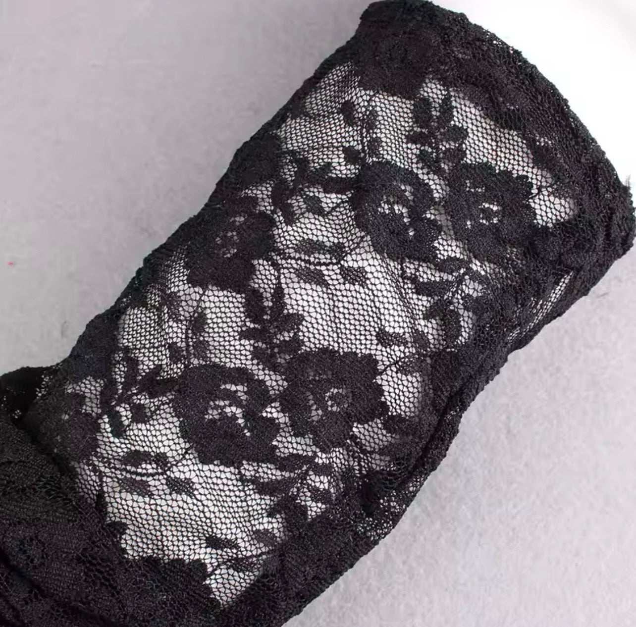 Midnight Lace Gloves - The Vault by Sacha