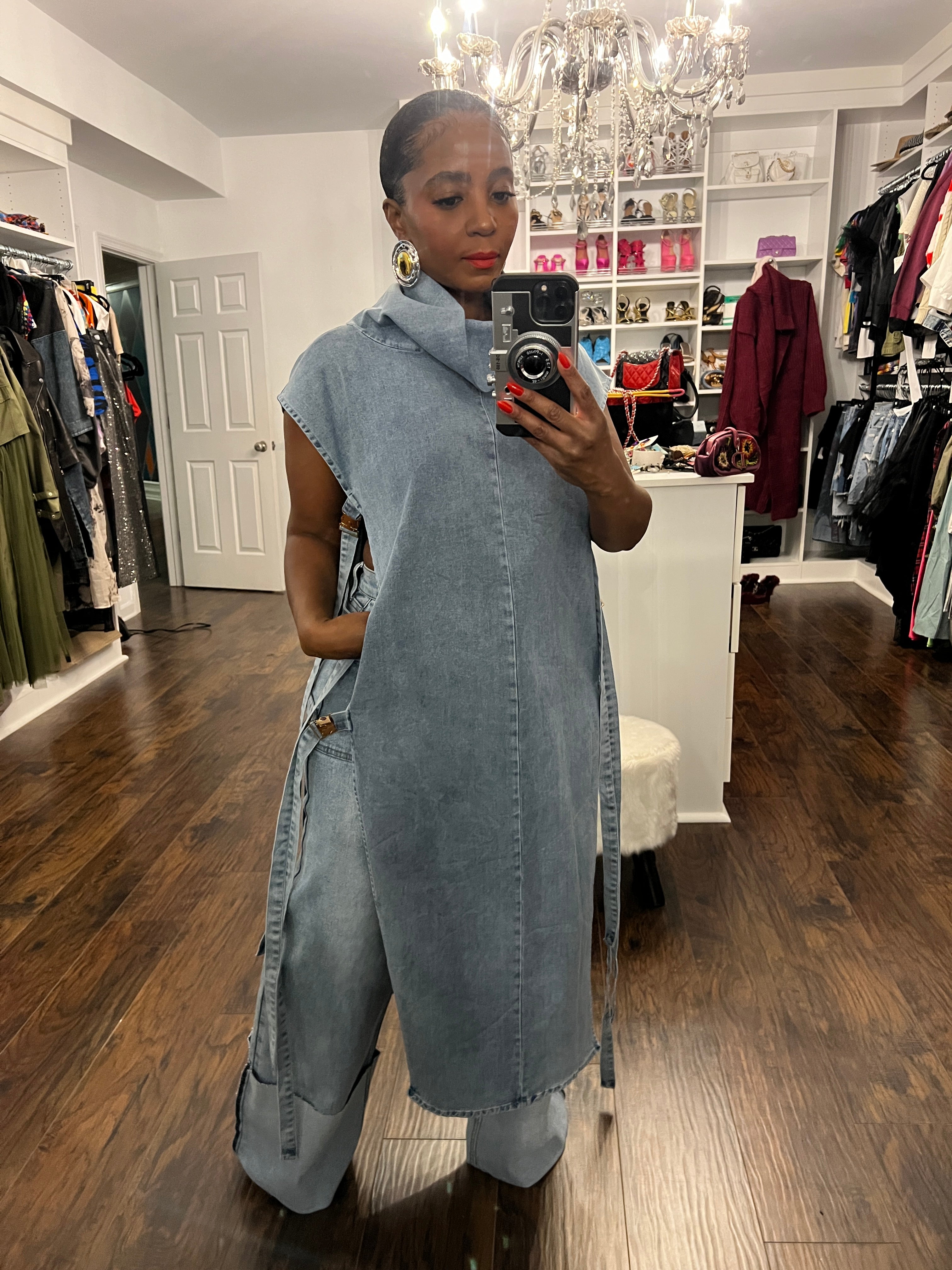 Stretch Wide Leg Cuff Jeans will Restock on 11/10 - The Vault by Sacha