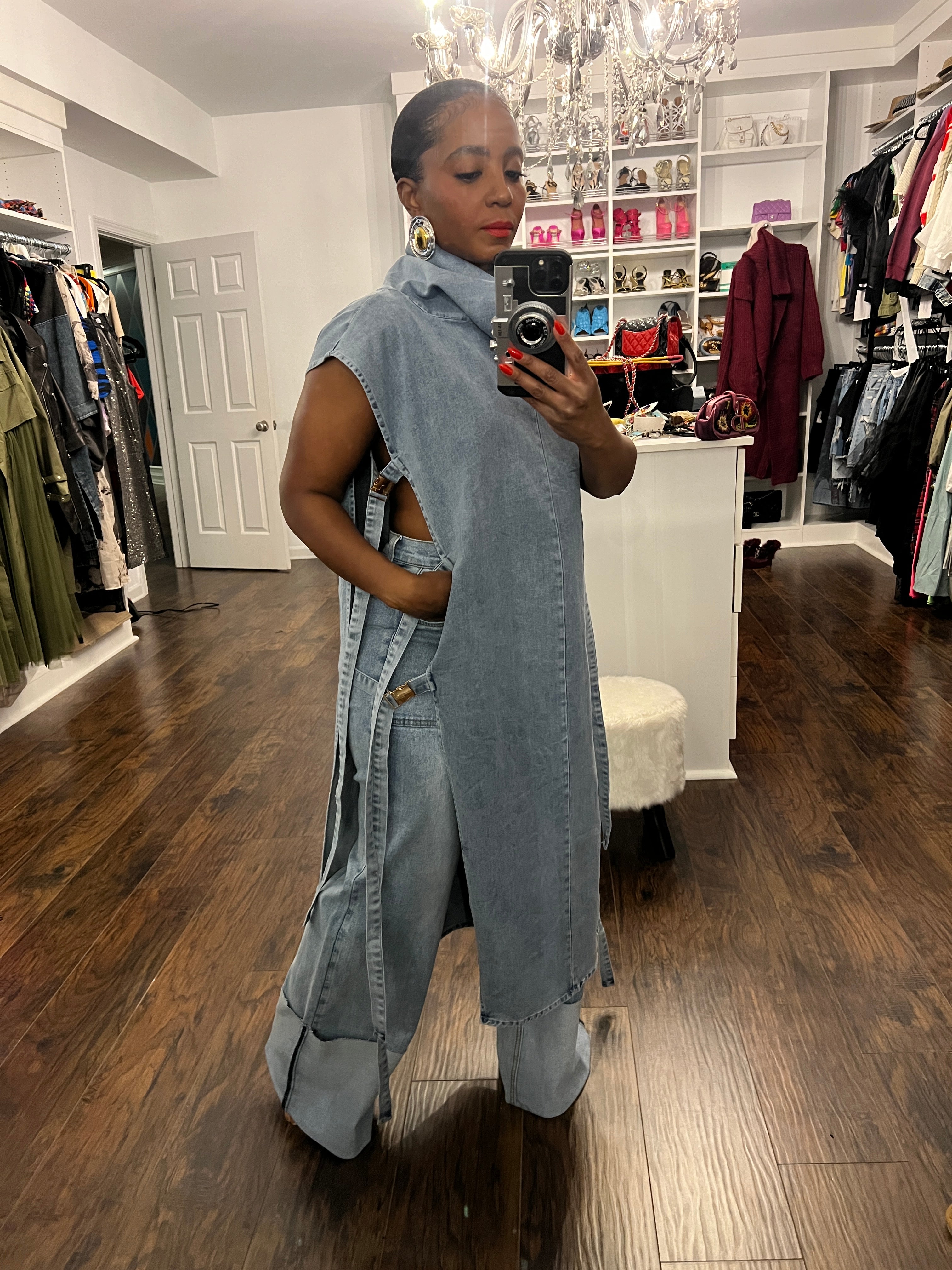 Stretch Wide Leg Cuff Jeans will Restock on 11/10 - The Vault by Sacha