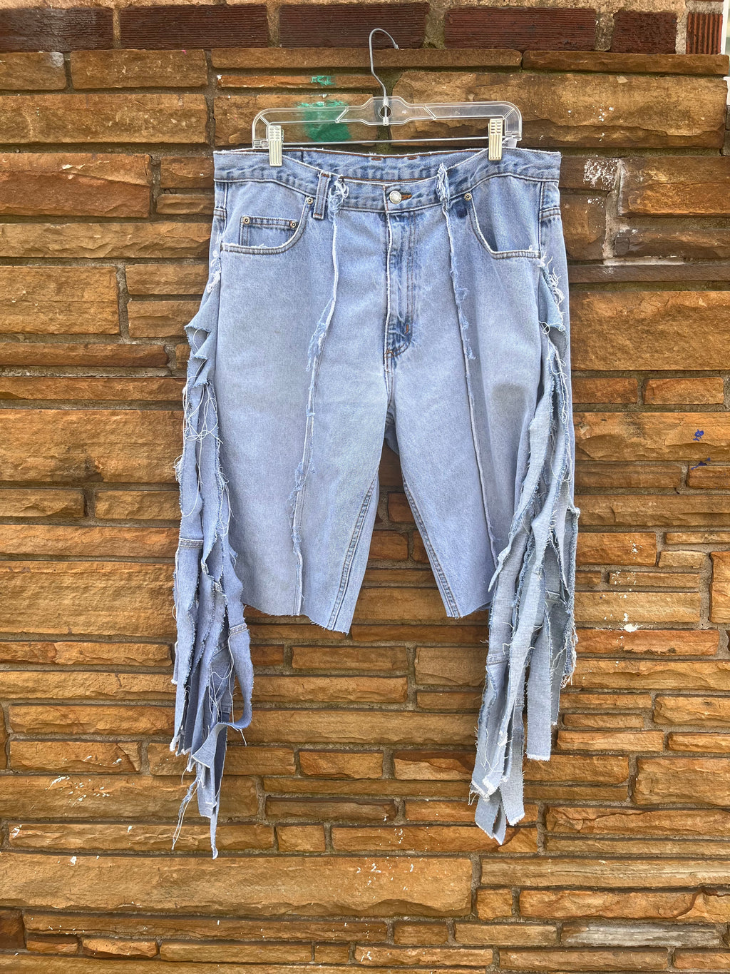 Denim fringe Bermuda shorts