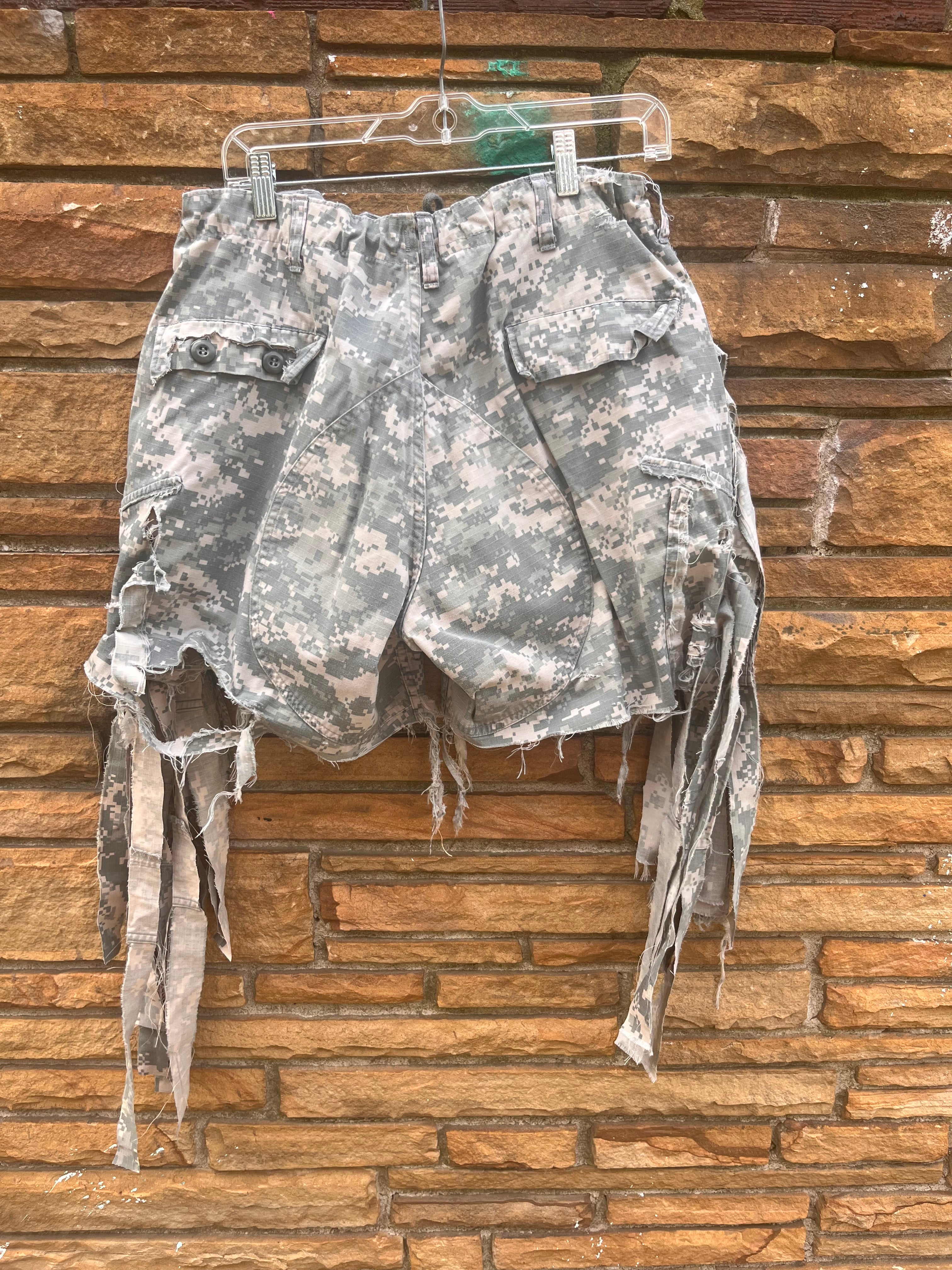 Camo Fringe Bermuda B - The Vault by Sacha
