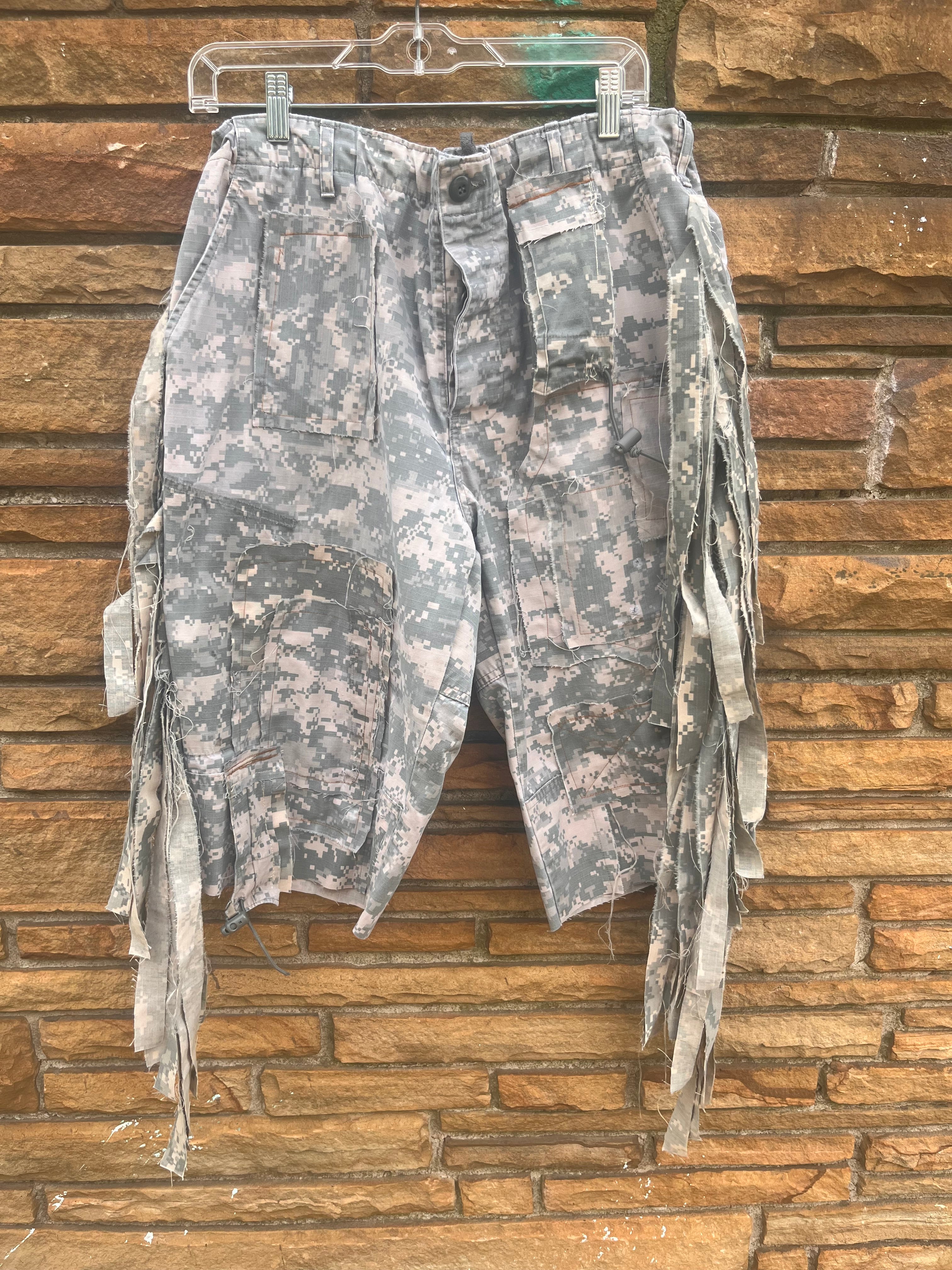 Camo Fringe Bermuda C - The Vault by Sacha
