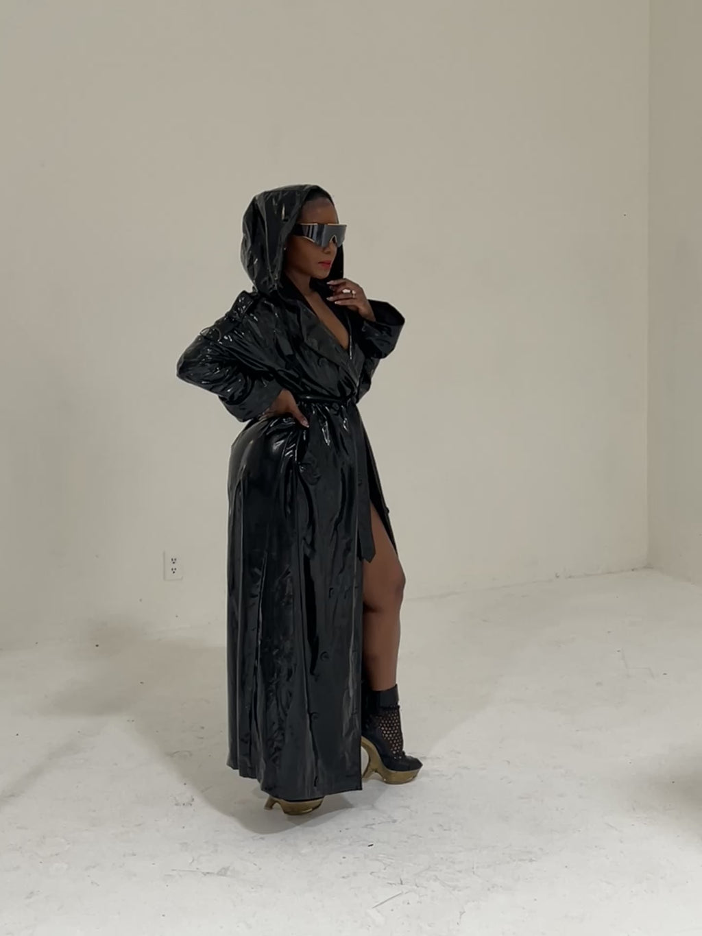 Patent leather Raincoat / Trench coat