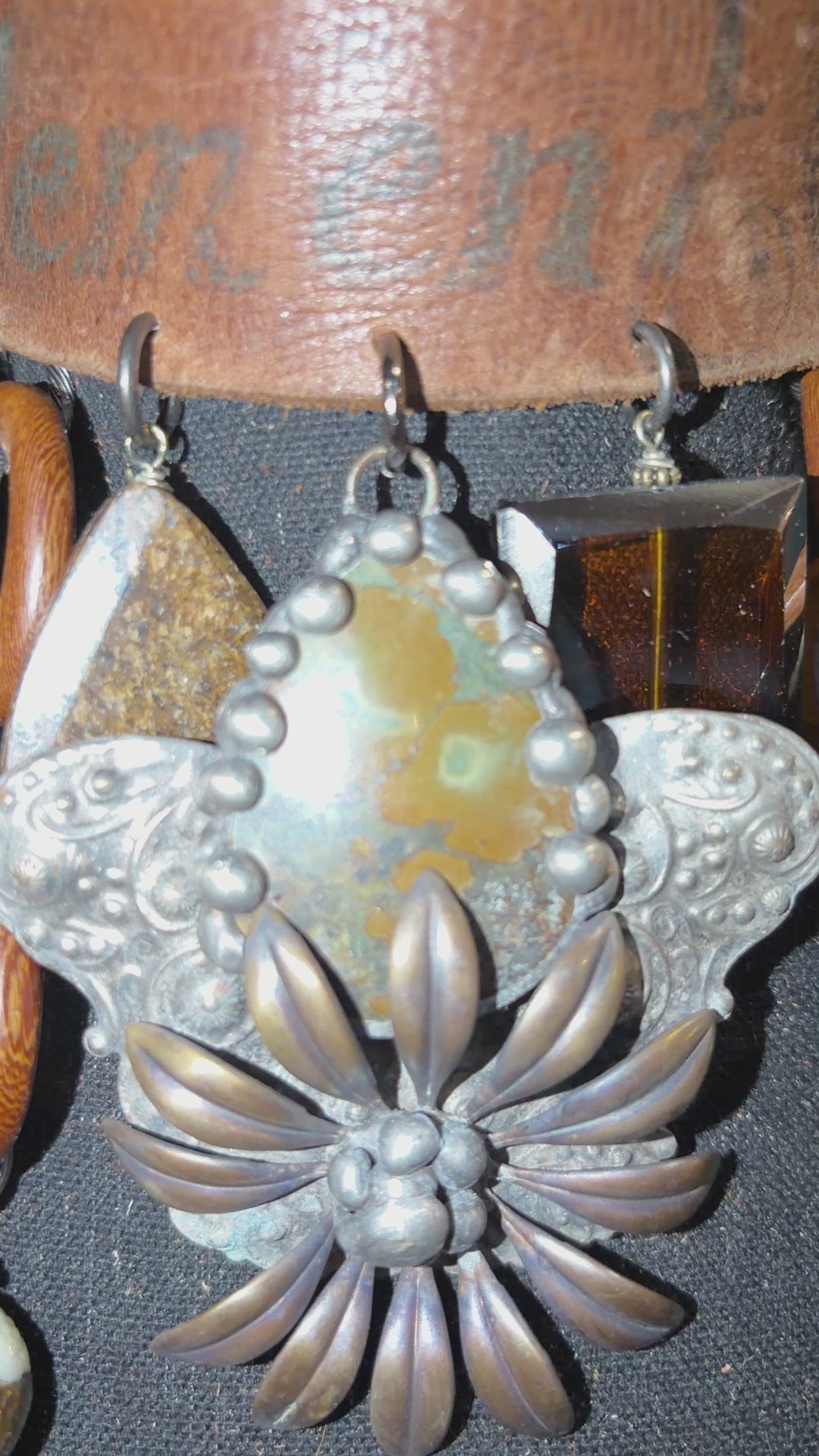 Wild West State Handmade Leather Choker