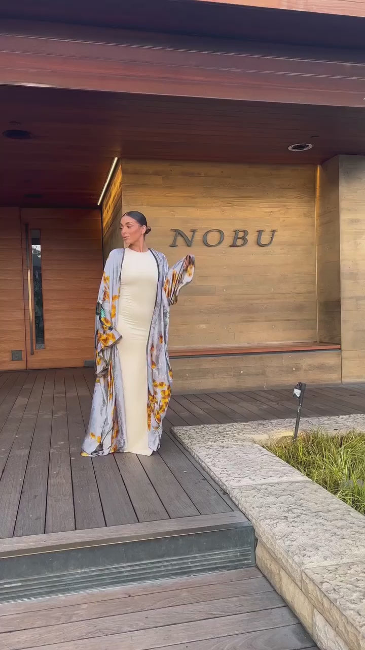 Japanese Ink-Cherry blossom kimono👘