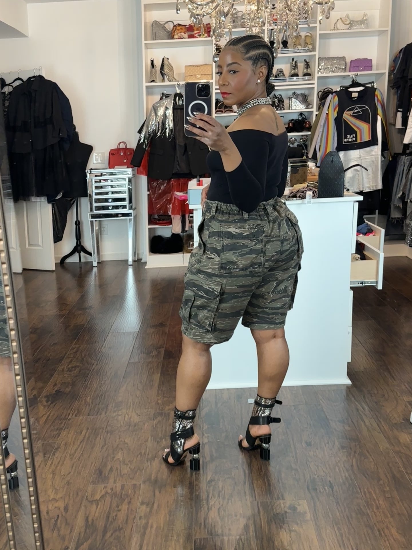Tiger stripe vintage camo cargo shorts