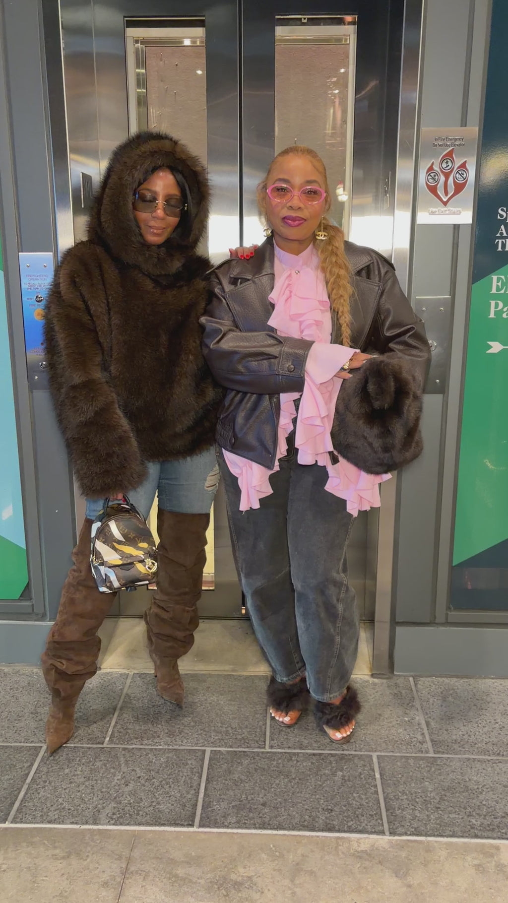 Bear Hug Hoodie w/ pockets-Preorder