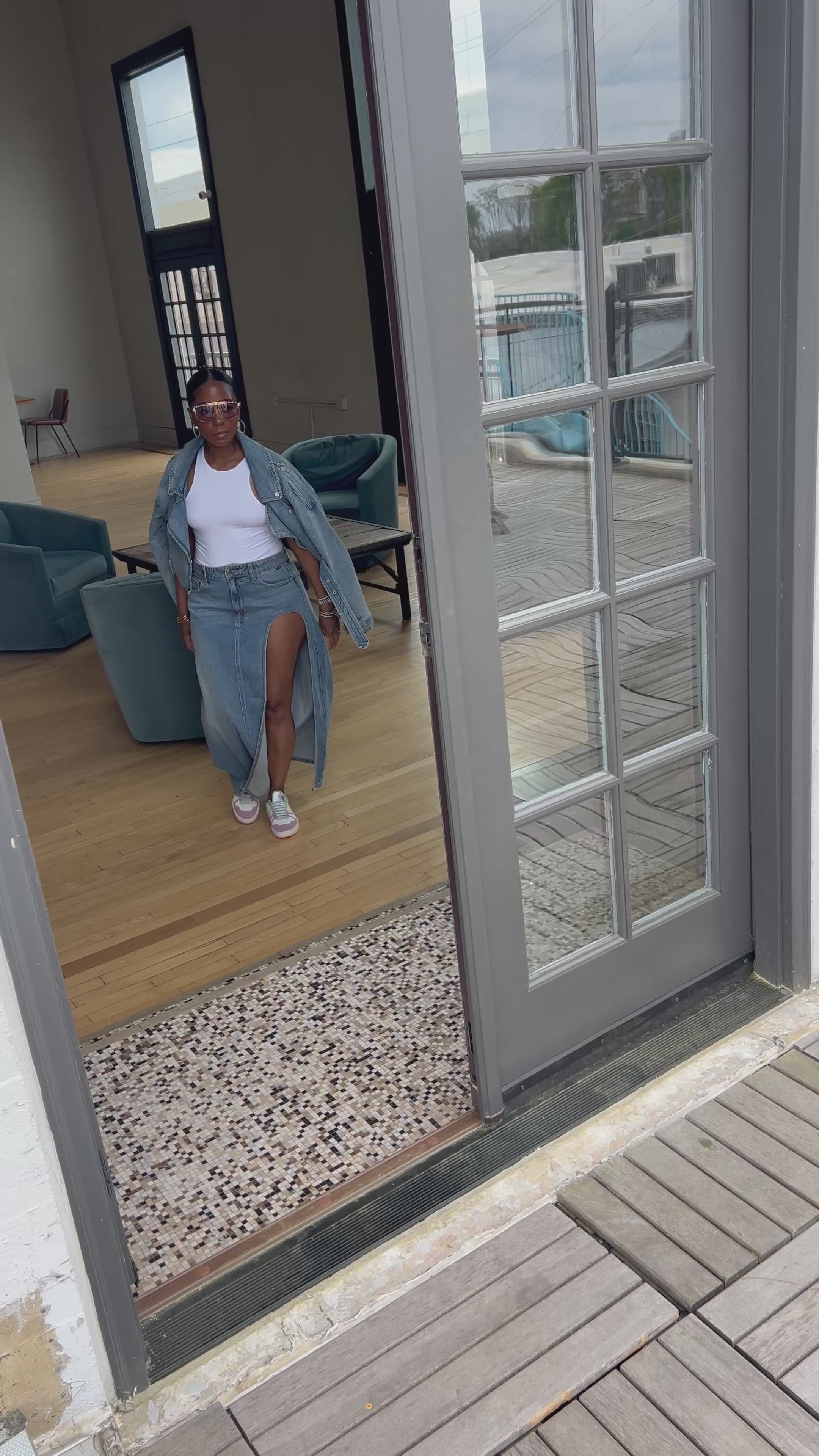 Show off Denim Skirt