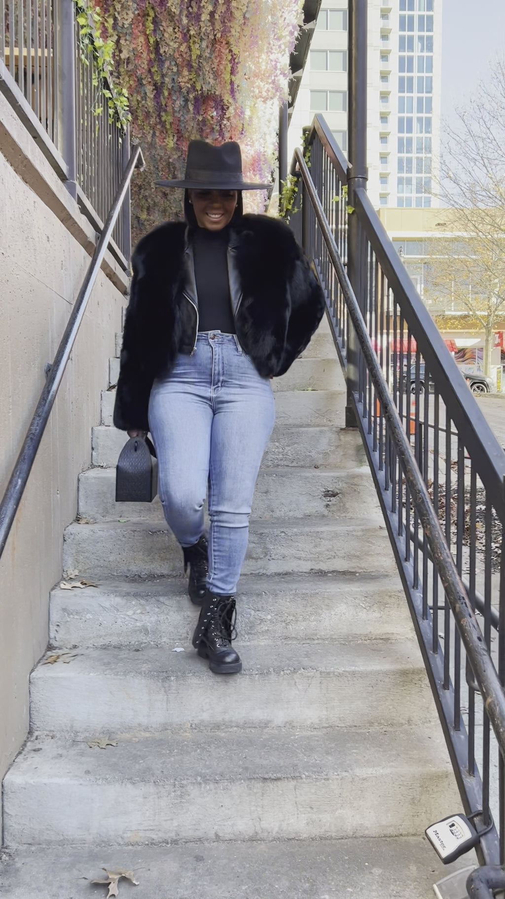 Light Wash Skinny Jeans