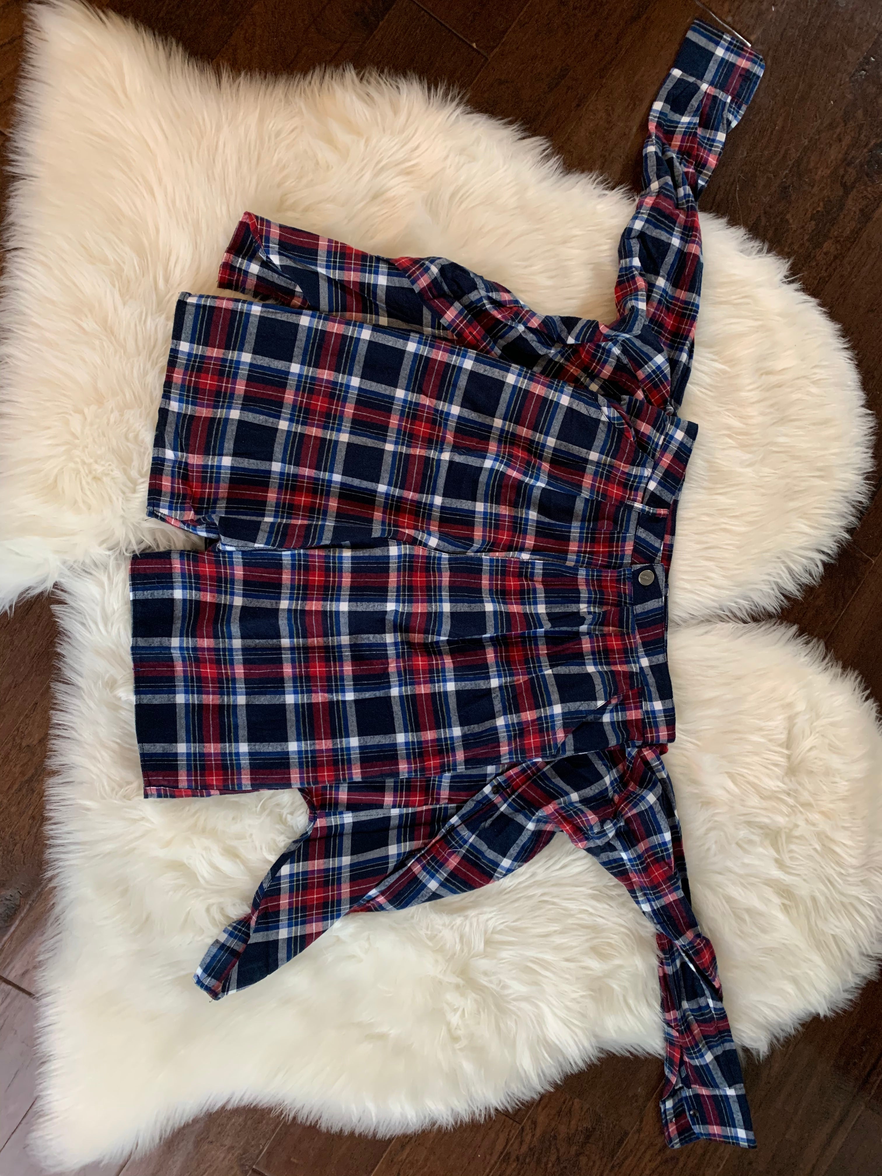 Plaid Shorts w. Faux Tie Shirt | FINAL SALE