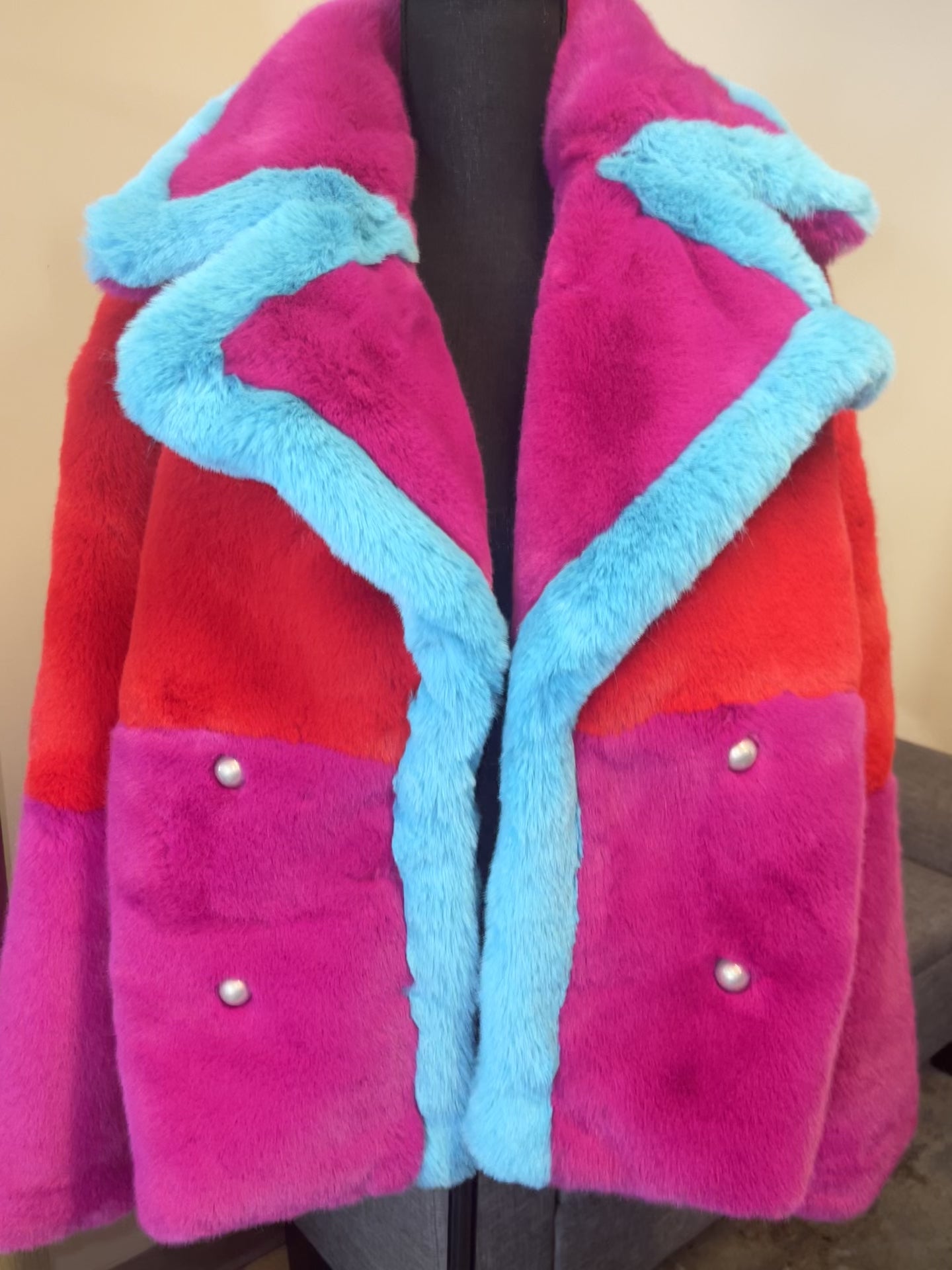 Gaga Cropped fur coat