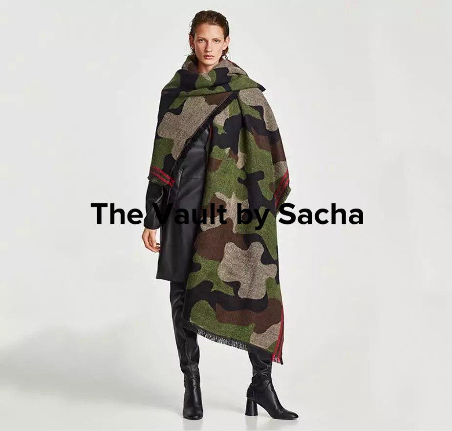 Oversized Camouflage scarf - The Vault by Sacha
